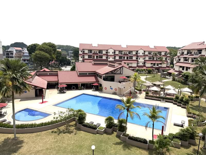 Grande Vista, 22 Cactus Drive, 3 Bedrooms, 2,024 sqft, Condominium For Sale, by Fiona Wang, 500232617 - Pool - PropertyGuru.com.sg