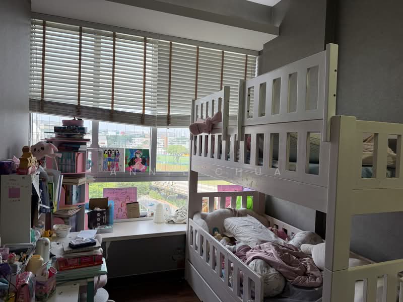 Jardin, 966 Dunearn Road, 3 Bedrooms, 1,098 sqft, Condominium For Sale, by Annie Chua, 500232621 - Bedroom - PropertyGuru.com.sg