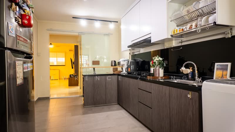 144 Tampines Street 12, 144 Tampines Street 12, 2 Bedrooms, 797 sqft, HDB Flat For Sale, by Lawrence Zhong, 500232624 - Kitchen - PropertyGuru.com.sg
