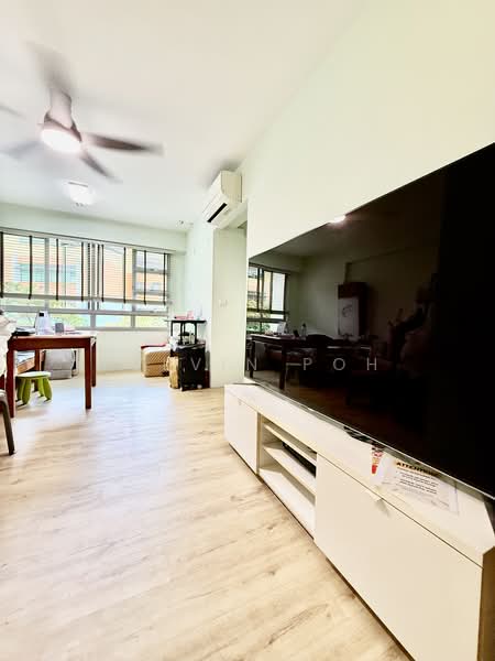 591A Ang Mo Kio Street 51, 591A Ang Mo Kio Street 51, 2 Bedrooms, 731 sqft, HDB Flat For Sale, by Kelvin Poh, 500232629 - Living Room - PropertyGuru.com.sg