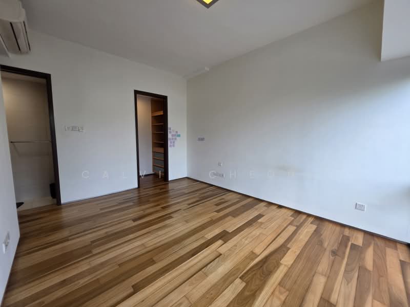 The Cathay Residences, 30 Mount Sophia, 2 Bedrooms, 1,063 sqft, Apartment For Rent, by Calvin Cheong, 500232634 - Master Room - PropertyGuru.com.sg