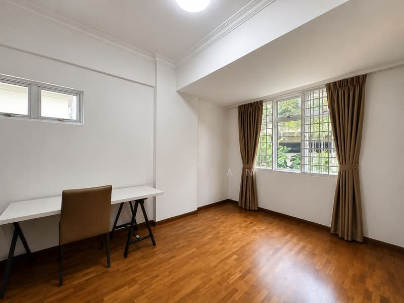 Euro-Asia Court, 5 River Valley Close, 3 Bedrooms, 1,378 sqft, Apartment For Rent, by Rae Tan, 500232639 - Study - PropertyGuru.com.sg