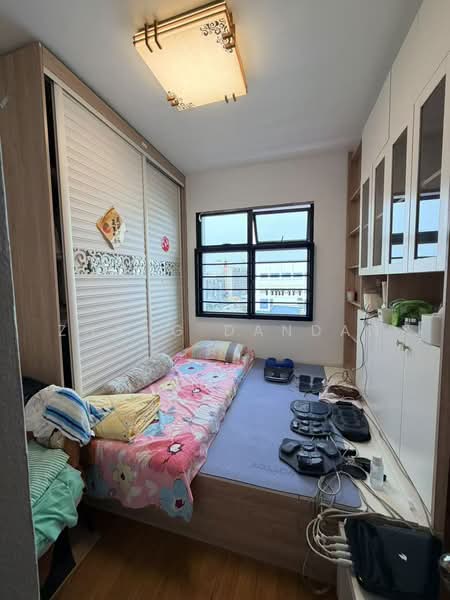 Eastvale, 31 Pasir Ris Drive 3, 3 Bedrooms, 1,099 sqft, Condominium For Rent, by Zhang Dandan, 500232641 - Bedroom - PropertyGuru.com.sg