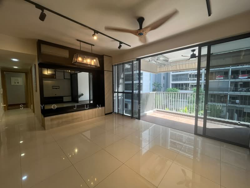 Twin Waterfalls, 102 Punggol Walk, 3 Bedrooms, 1,109 sqft, Condominium For Rent, by Siyo Jun Jie Andrew, 500232647 - Living Room - PropertyGuru.com.sg