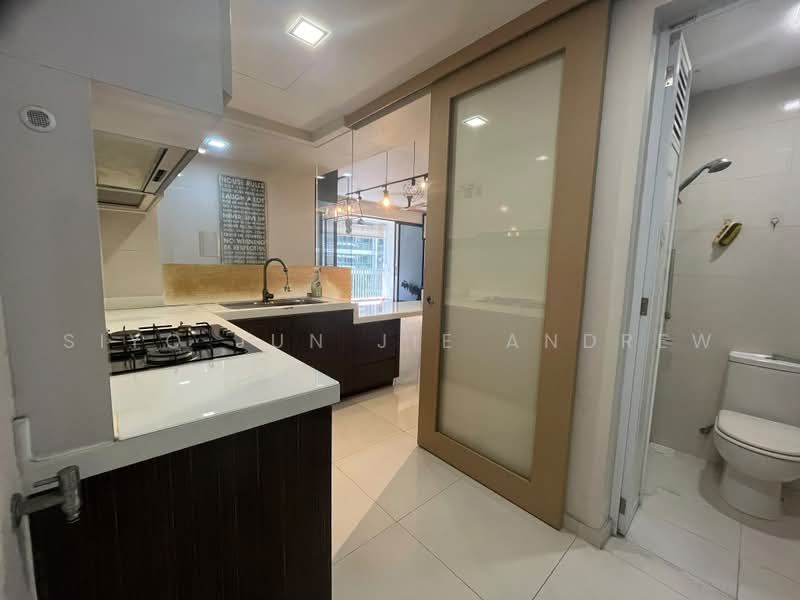 Twin Waterfalls, 102 Punggol Walk, 3 Bedrooms, 1,109 sqft, Condominium For Rent, by Siyo Jun Jie Andrew, 500232647 - Kitchen - PropertyGuru.com.sg