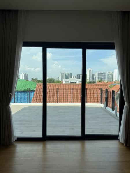 Broadrick Road, Broadrick Road, 6 Bedrooms, 6,338 sqft, Detached House For Rent, by Polly Ning 甯麗雄, 500232650 - View from the guest  room  - PropertyGuru.com.sg
