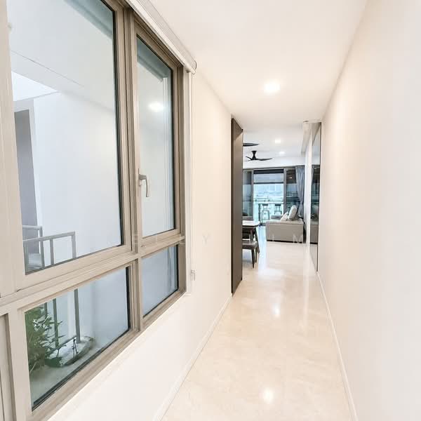 The Tre Ver, 66 Potong Pasir Avenue 1, 3 Bedrooms, 1,012 sqft, Condominium For Sale, by Kelly Lim, 500232656 - Corridor - PropertyGuru.com.sg