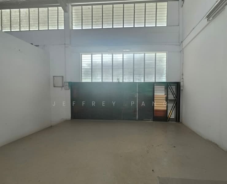 Marsiling Industrial Estate, 2 Marsiling Industrial Estate Road 3, 1,100 sqft, Factory / Workshop (B2) For Rent, by Jeffrey Pang, 500232663 - Interior - CommercialGuru.com.sg