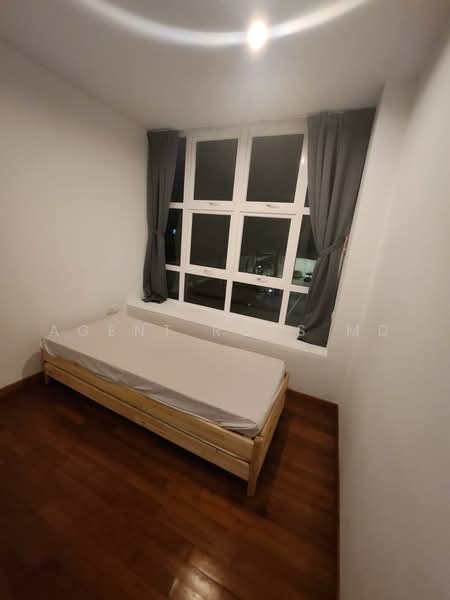 Blu Coral Condo, 127 Lorong L Telok Kurau, 2 Bedrooms, 770 sqft, Condominium For Rent, by Agent Ross MD, 500232668 - Bedroom - PropertyGuru.com.sg
