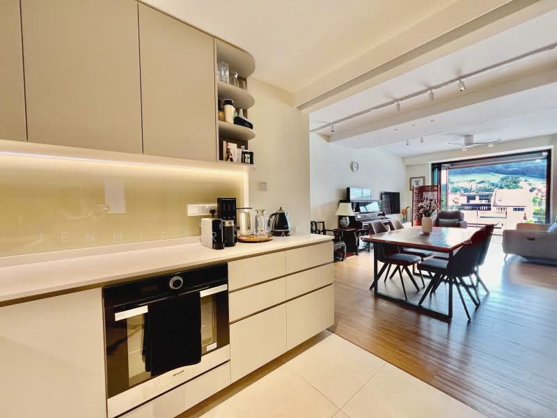Cheap!!! Condo at HDB Price Charming View, Well Renovated, North Facing, Hillview Avenue, 3 Bedrooms, 1,249 sqft, Condominium For Sale, by Jennifer Tan WL 陈慧莲, 500232681 - Kitchen - PropertyGuru.com.sg