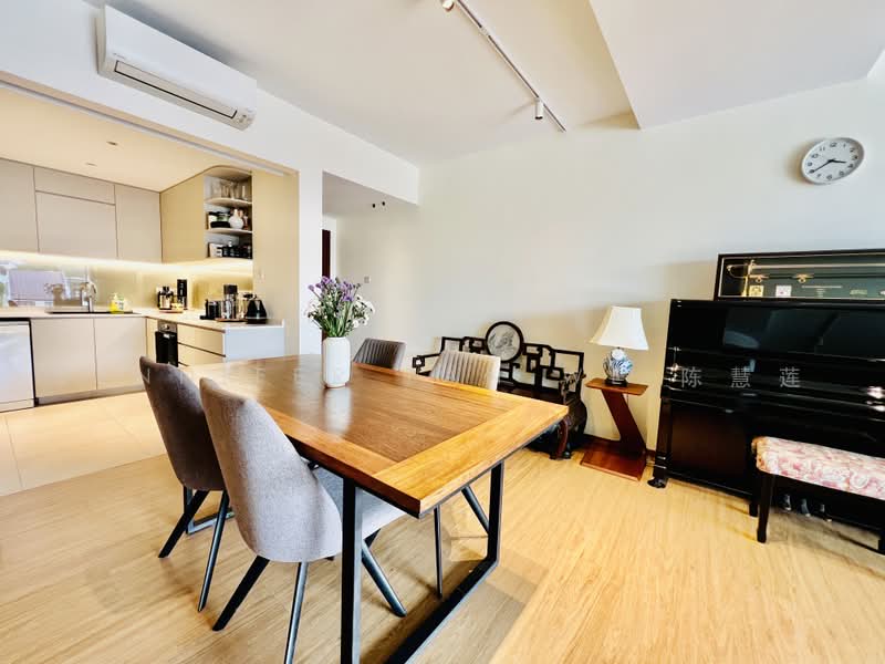 Cheap!!! Condo at HDB Price Charming View, Well Renovated, North Facing, Hillview Avenue, 3 Bedrooms, 1,249 sqft, Condominium For Sale, by Jennifer Tan WL 陈慧莲, 500232681 - Dining Room - PropertyGuru.com.sg