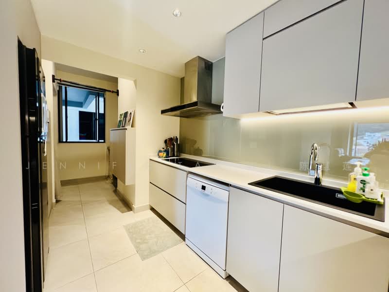 Cheap!!! Condo at HDB Price Charming View, Well Renovated, North Facing, Hillview Avenue, 3 Bedrooms, 1,249 sqft, Condominium For Sale, by Jennifer Tan WL 陈慧莲, 500232681 - Kitchen - PropertyGuru.com.sg