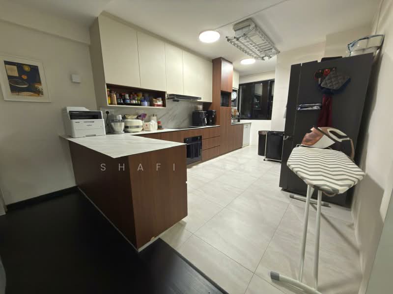 302 Tampines Street 32, 302 Tampines Street 32, 3 Bedrooms, 1,130 sqft, HDB Flat For Sale, by Shafi Kader, 500232685 - Kitchen - PropertyGuru.com.sg