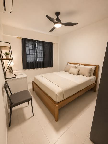 316 Hougang Avenue 7, 316 Hougang Avenue 7, 2 Bedrooms, 711 sqft, HDB Flat For Rent, by Zion Zhao 赵峻慷, 500232690 - Bedroom - PropertyGuru.com.sg
