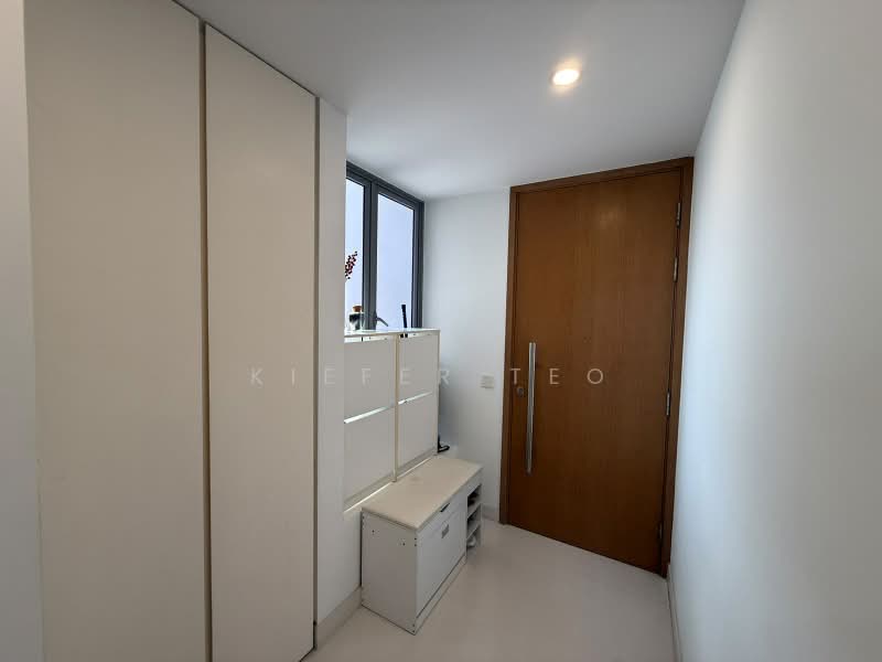 Ascentia Sky, 3 Alexandra View, 3 Bedrooms, 1,475 sqft, Apartment For Sale, by Kiefer Teo, 500232692 - Entrance - PropertyGuru.com.sg