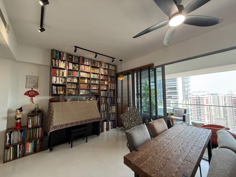 Ascentia Sky, 3 Alexandra View, 3 Bedrooms, 1,475 sqft, Apartment For Sale, by Kiefer Teo, 500232692 - Living Room - PropertyGuru.com.sg