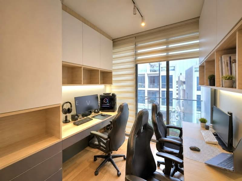 Belgravia Villas, 200 Ang Mo Kio Avenue 5, 5 Bedrooms, 3,584 sqft, Cluster House For Sale, by Eve Wong, 500232696 - Study - PropertyGuru.com.sg
