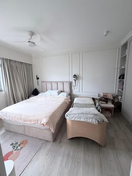 377B Hougang Street 32, 377B Hougang Street 32, 3 Bedrooms, 1,012 sqft, HDB Flat For Sale, by Tay Yiqi, 500232697 - Bedroom - PropertyGuru.com.sg