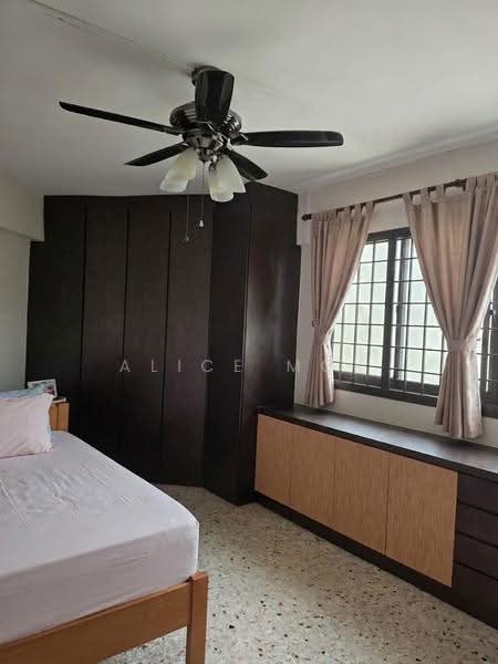 232 Yishun Street 21, 232 Yishun Street 21, Sembawang / Yishun, 3 Bedrooms, 1,302 sqft, HDB Flat For Sale, by Alice Mok, 500232701 - Bedroom - PropertyGuru.com.sg