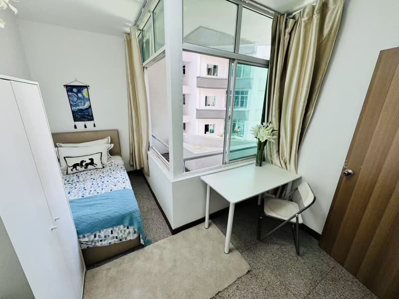 Maysprings, 6 Petir Road, Room Rental, 90 sqft, Apartment For Rent, by Leo, 500232703 - Bedroom - PropertyGuru.com.sg