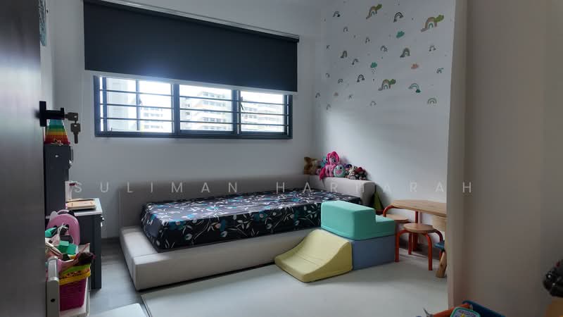 621B Tampines Street 61, 621B Tampines Street 61, 3 Bedrooms, 1,001 sqft, HDB Flat For Sale, by Suliman Harharah, 500232704 - Bedroom - PropertyGuru.com.sg