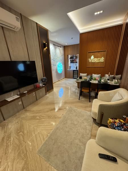 Verde Joo Chiat, 108 Joo Chiat Terrace, 2 Bedrooms, 807 sqft, Apartment For Sale, by Jessie Tan 陈杰识, 500232715 - Living Room - PropertyGuru.com.sg