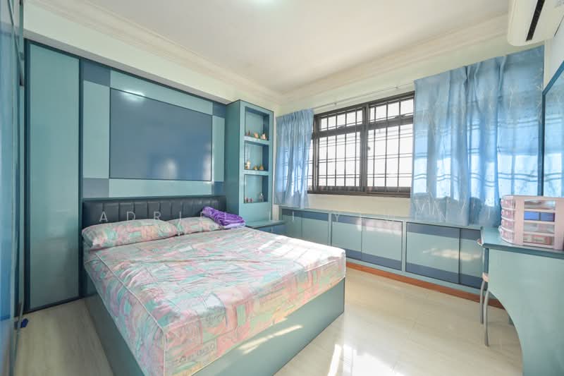 284 Toh Guan Road, 284 Toh Guan Road, 3 Bedrooms, 1,313 sqft, HDB Flat For Sale, by Adriel Li Yewen, 500232716 - Bedroom - PropertyGuru.com.sg