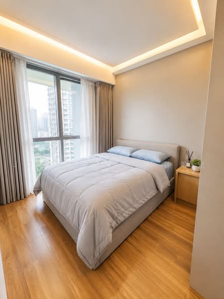 Stirling Residences, 21 Stirling Road, 2 Bedrooms, 689 sqft, Condominium For Sale, by Joanna Tan 陈敏兒, 500232717 - Bedroom - PropertyGuru.com.sg