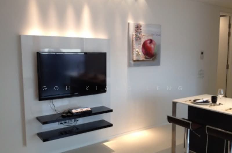 Scotts Square, 8 Scotts Road, 2 Bedrooms, 947 sqft, Condominium For Sale, by Goh Kiang Leng, 500232736 - PropertyGuru.com.sg