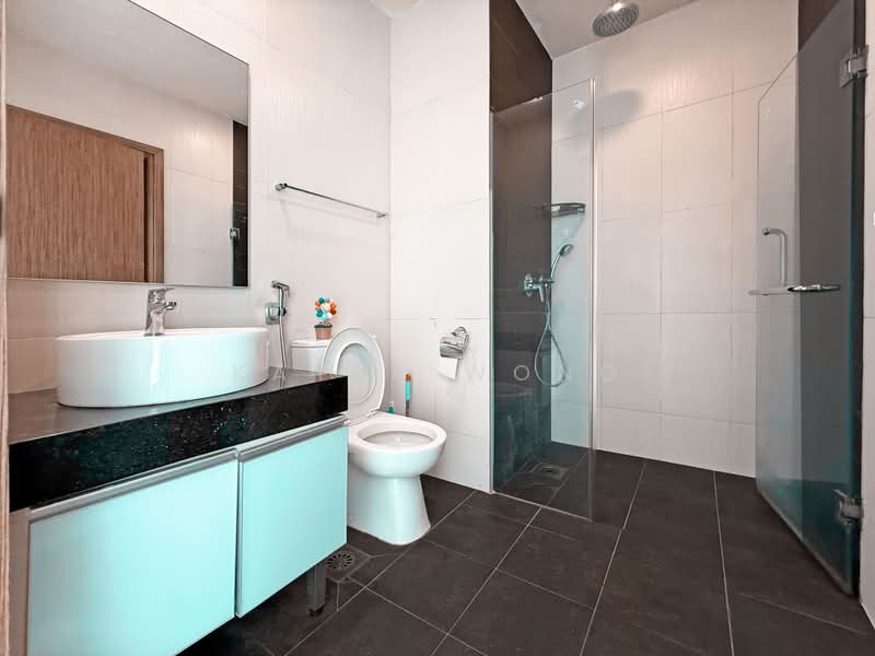 Parc Rosewood, 77 Rosewood Drive, 1 Bedroom, 431 sqft, Condominium For Sale, by Kayla Wong, 500232738 - Bathroom - PropertyGuru.com.sg