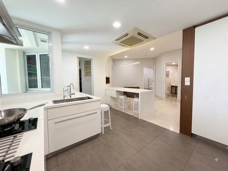 Duchess Crest, 66 Duchess Avenue, 4 Bedrooms, 2,088 sqft, Condominium For Sale, by Melody Azyliae Chiam, 500232745 - Kitchen - PropertyGuru.com.sg