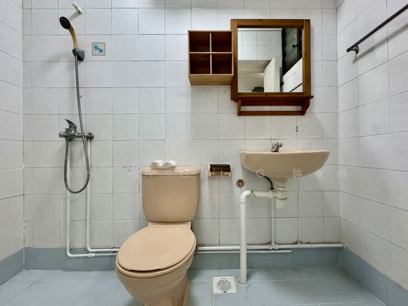 289G Bukit Batok Street 25, 289G Bukit Batok Street 25, 3 Bedrooms, 1,087 sqft, HDB Flat For Rent, by Sandra Ching 钟素玲, 500232757 - Bathroom - PropertyGuru.com.sg