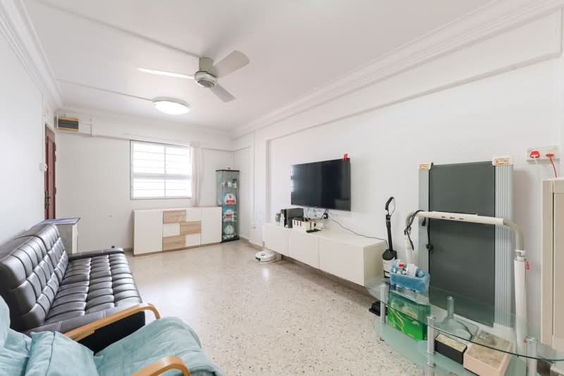 616 Bedok Reservoir Road, 616 Bedok Reservoir Road, 2 Bedrooms, 732 sqft, HDB Flat For Sale, by Jared Kang, 500232758 - Living Room - PropertyGuru.com.sg