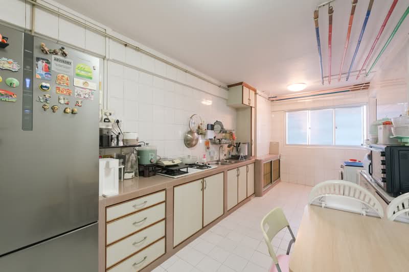 616 Bedok Reservoir Road, 616 Bedok Reservoir Road, 2 Bedrooms, 732 sqft, HDB Flat For Sale, by Jared Kang, 500232758 - Kitchen - PropertyGuru.com.sg