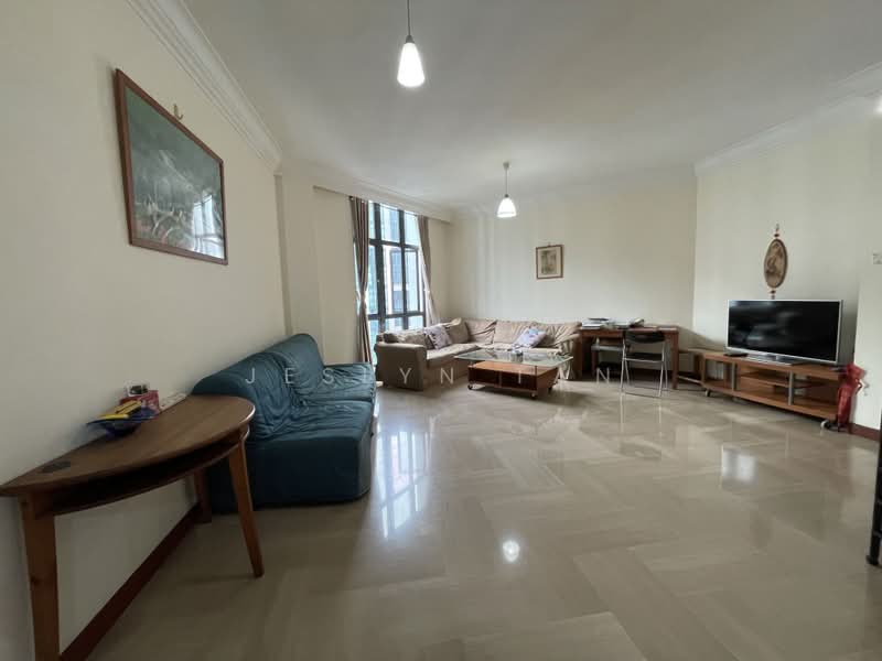 East Meadows, 34 Tanah Merah Kechil Road, 3 Bedrooms, 1,356 sqft, Condominium For Sale, by Jeslyn Tan, 500232759 - Living Room - PropertyGuru.com.sg