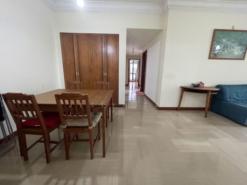 East Meadows, 34 Tanah Merah Kechil Road, 3 Bedrooms, 1,356 sqft, Condominium For Sale, by Jeslyn Tan, 500232759 - Dining Room - PropertyGuru.com.sg