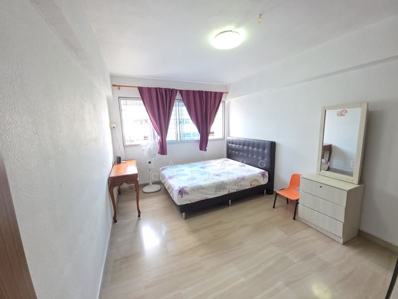 707 Hougang Avenue 2, 707 Hougang Avenue 2, Room Rental, 110 sqft, HDB Flat For Rent, by Priscilla Kang Swee Cheng, 500232763 - Bedroom - PropertyGuru.com.sg