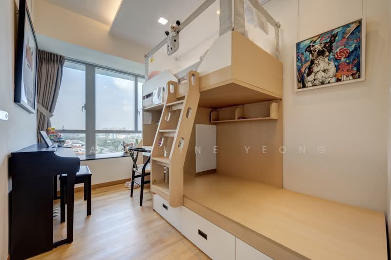 The Chuan, 31 Lorong chuan, 4 Bedrooms, 1,658 sqft, Condominium For Sale, by Evangeline Yeong, 500232766 - Common Bedroom 1 - PropertyGuru.com.sg