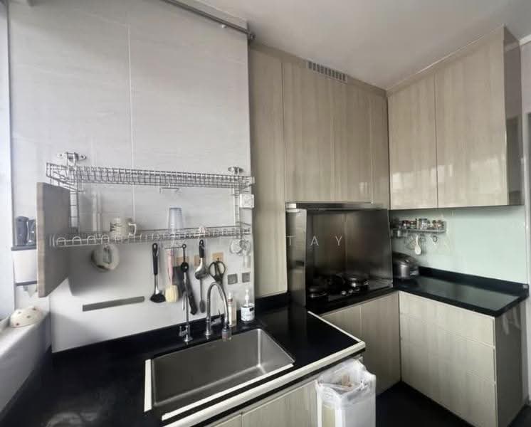 212 Choa Chu Kang Central, 212 Choa Chu Kang Central, Dairy Farm / Bukit Panjang / Choa Chu Kang, 4 Bedrooms, 1,313 sqft, HDB Flat For Sale, by Glen Tay, 500232767 - Kitchen - PropertyGuru.com.sg