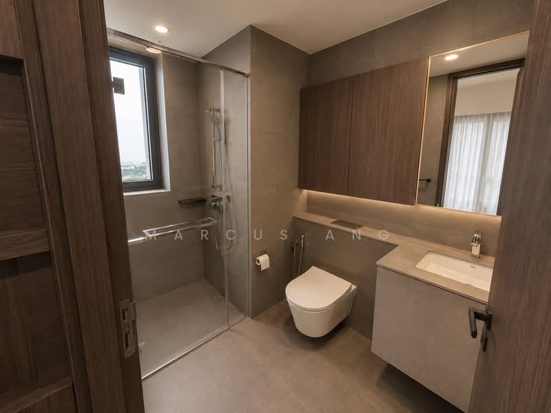 Midtown Modern, 18 Tan Quee Lan Street, 3 Bedrooms, 1,066 sqft, Condominium For Sale, by Marcus Ang, 500232776 - Bathroom - PropertyGuru.com.sg