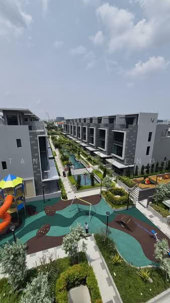 Belgravia Ace, 100 Belgravia Drive, 5 Bedrooms, 4,058 sqft, Semi-Detached House For Sale, by Tan Kiat Beng, 500232786 - Exterior - PropertyGuru.com.sg