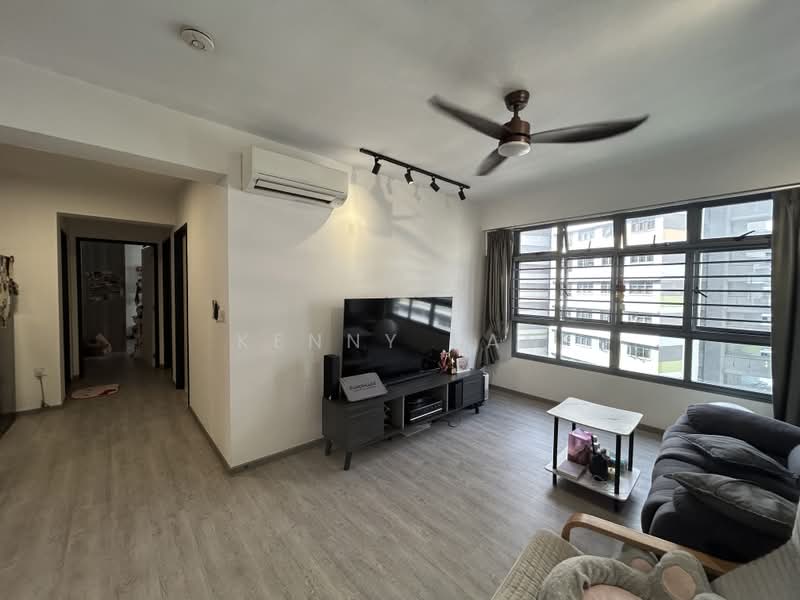623A Tampines Avenue 12, 623A Tampines Avenue 12, 3 Bedrooms, 1,001 sqft, HDB Flat For Sale, by Kenny Tan, 500232788 - Living Room - PropertyGuru.com.sg