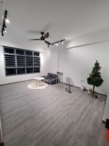 623A Tampines Avenue 12, 623A Tampines Avenue 12, 3 Bedrooms, 1,001 sqft, HDB Flat For Sale, by Kenny Tan, 500232788 - Living Room - PropertyGuru.com.sg
