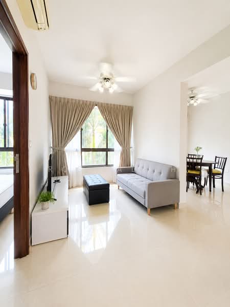 Vibes @ East Coast, 308 Telok Kurau Road, 1 Bedroom, 420 sqft, Apartment For Rent, by Ros Salleh, 500232790 - Living Room - PropertyGuru.com.sg