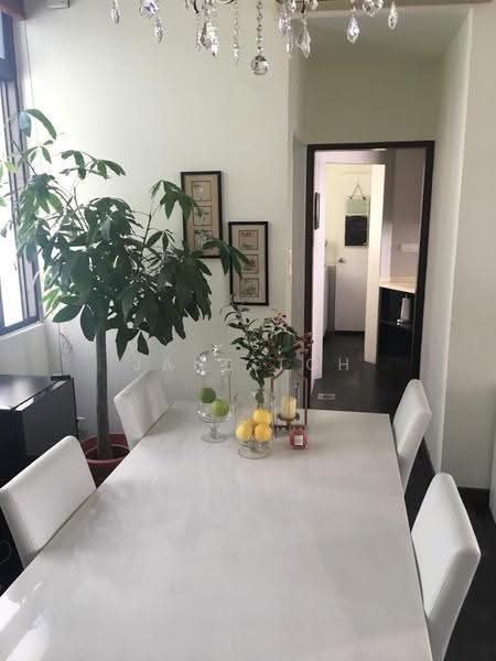 Mandarin Gardens, 5 Siglap Road, East Coast / Marine Parade, Room Rental, 380 sqft, Condominium For Rent, by Jane Toh, 500232792 - Dining Room - PropertyGuru.com.sg