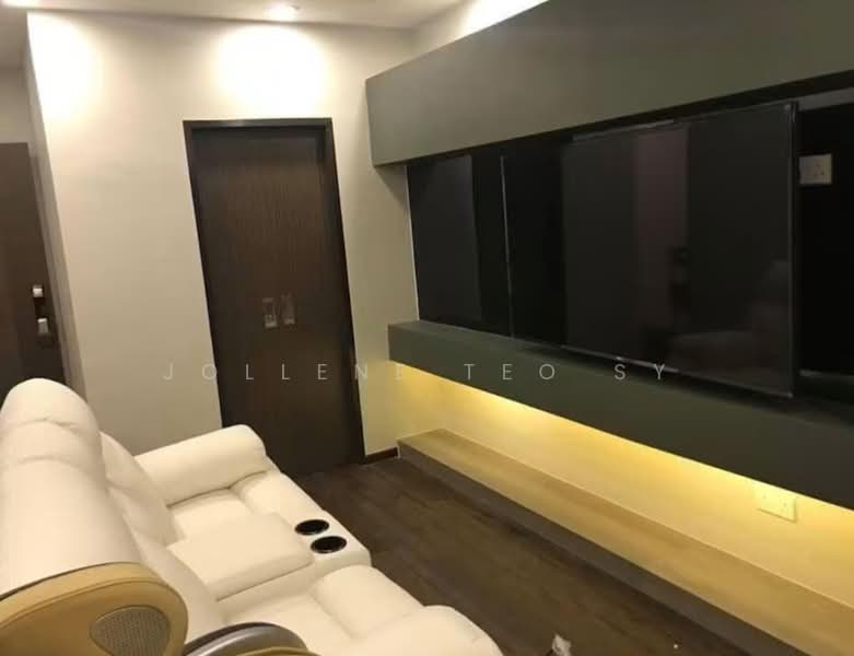 Jalan Chempaka Kuning, Jalan Chempaka Kuning, 7 Bedrooms, 3,388 sqft, Terraced House For Sale, by Jollene Teo SY, 500232795 - Lounge - PropertyGuru.com.sg