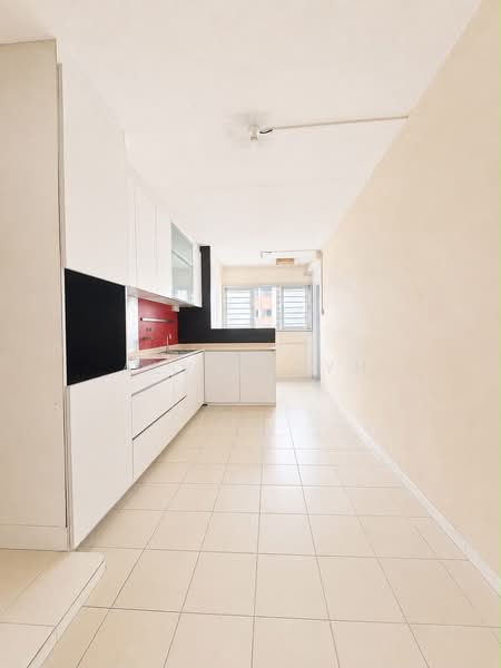 524 Hougang Avenue 6, 524 Hougang Avenue 6, Hougang / Punggol / Sengkang, 4 Bedrooms, 1,130 sqft, HDB Flat For Sale, by Alvin Tyh, 500232802 - Kitchen - PropertyGuru.com.sg