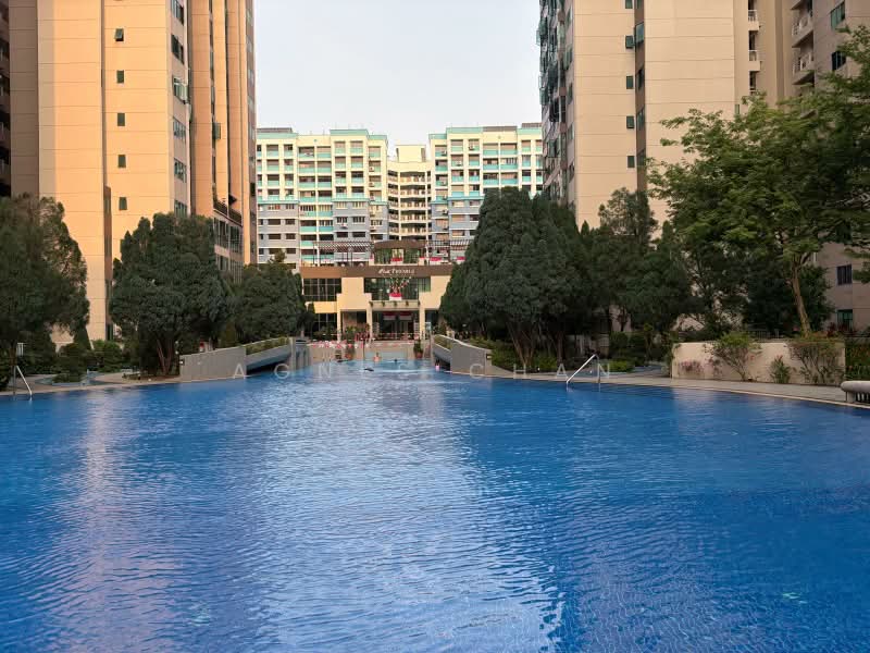 Pinevale, 2 Tampines Street 73, 3 Bedrooms, 1,581 sqft, Condominium For Sale, by Agnes Chan, 500232803 - Exterior - PropertyGuru.com.sg