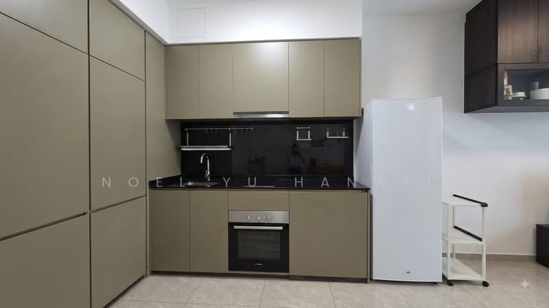 Park Colonial, 4 Woodleigh Lane, 2 Bedrooms, 678 sqft, Condominium For Sale, by Noel Yu Hanwei, 500232807 - Kitchen - PropertyGuru.com.sg
