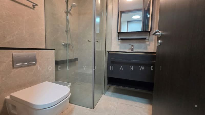 Park Colonial, 4 Woodleigh Lane, 2 Bedrooms, 678 sqft, Condominium For Sale, by Noel Yu Hanwei, 500232807 - Bathroom - PropertyGuru.com.sg